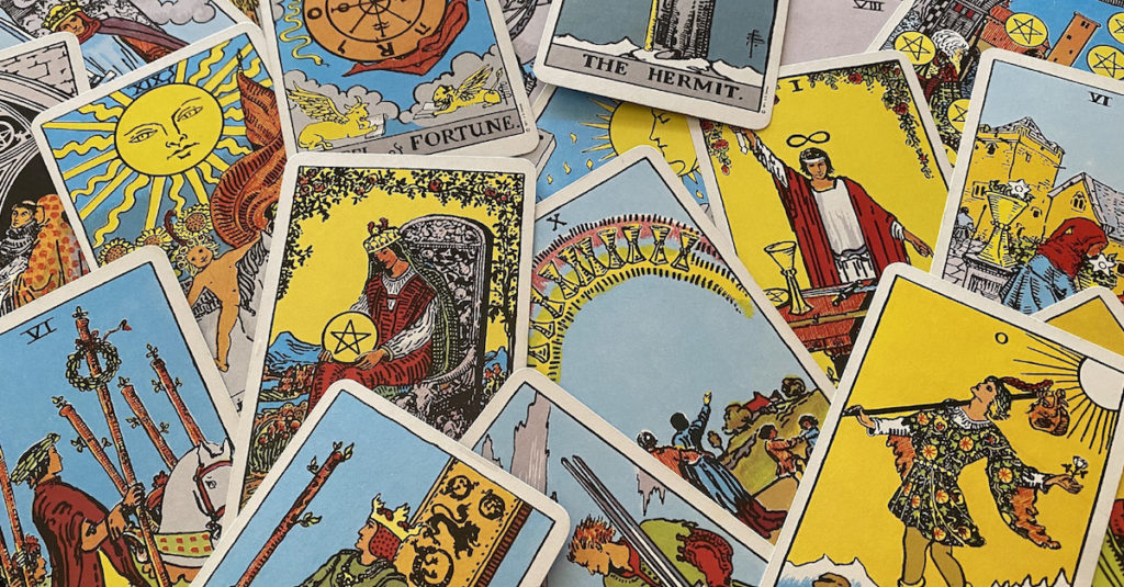 5 Tarot Readers To Watch On YouTube In 2023