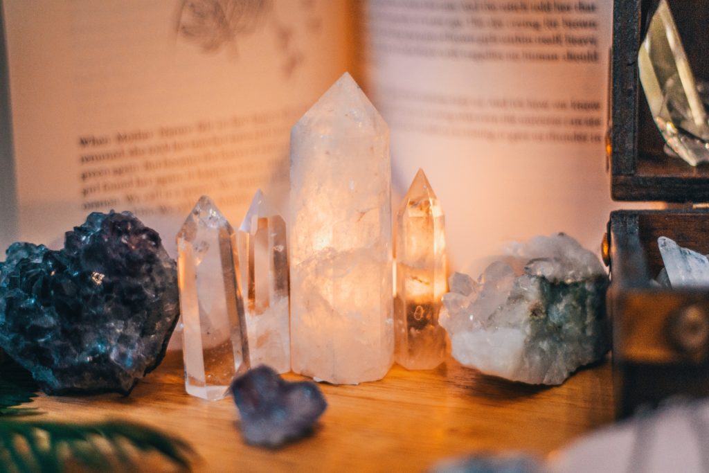 A Guide To 18 Crystal Shops in Hobart And Surrounds
